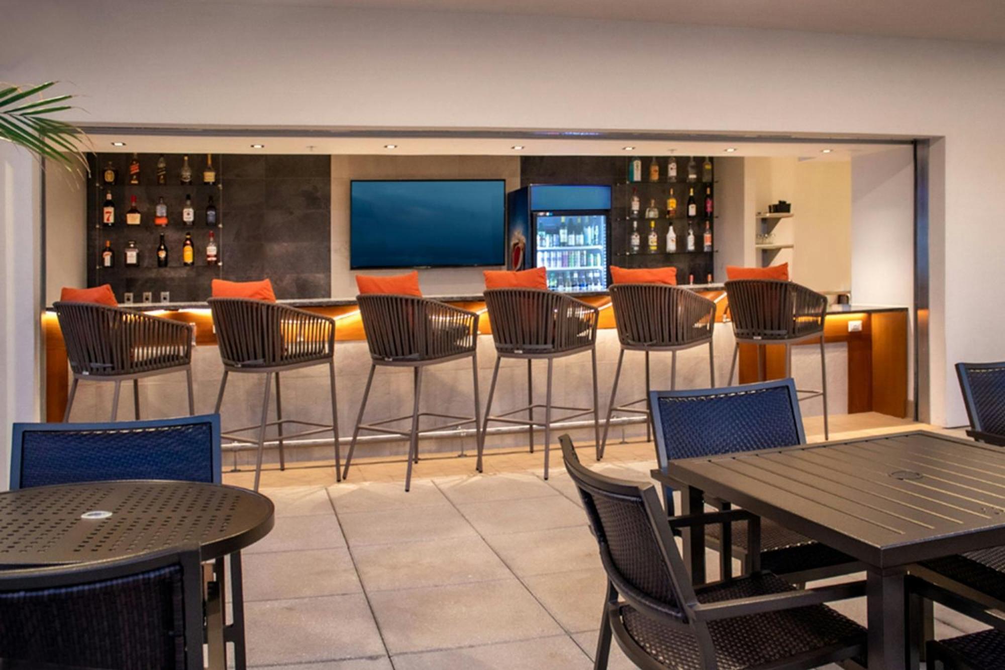 Springhill Suites By Marriott Frederick Exterior photo