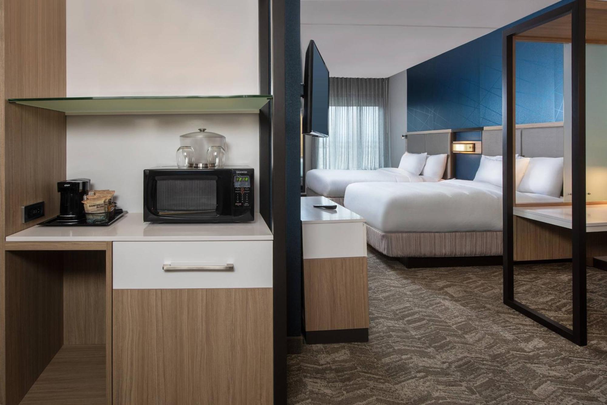 Springhill Suites By Marriott Frederick Exterior photo